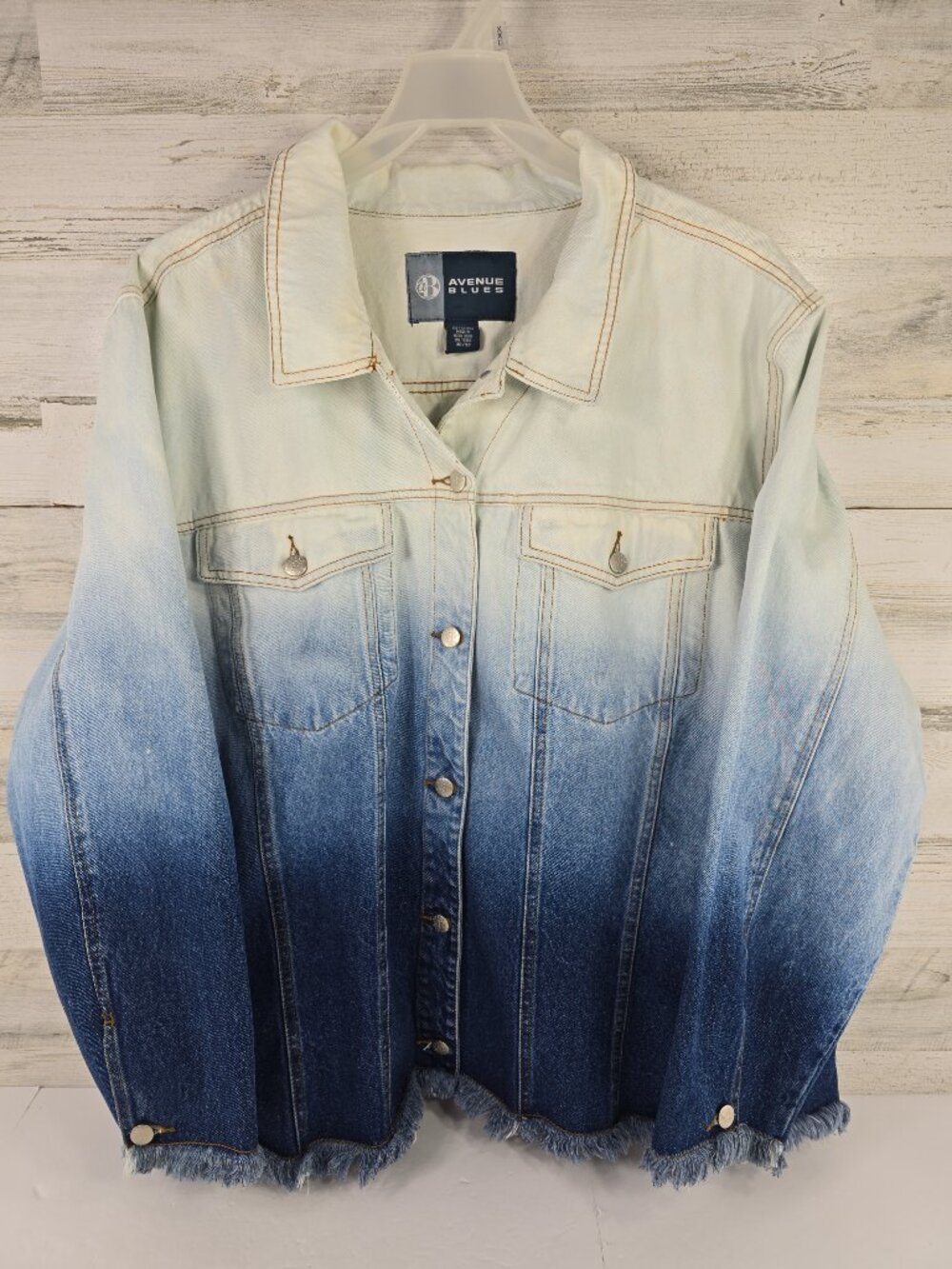 Vintage Avenue Blues Ombre Dip Dye Denim Jacket PLUS Size 30/32 Frayed Raw Hem..